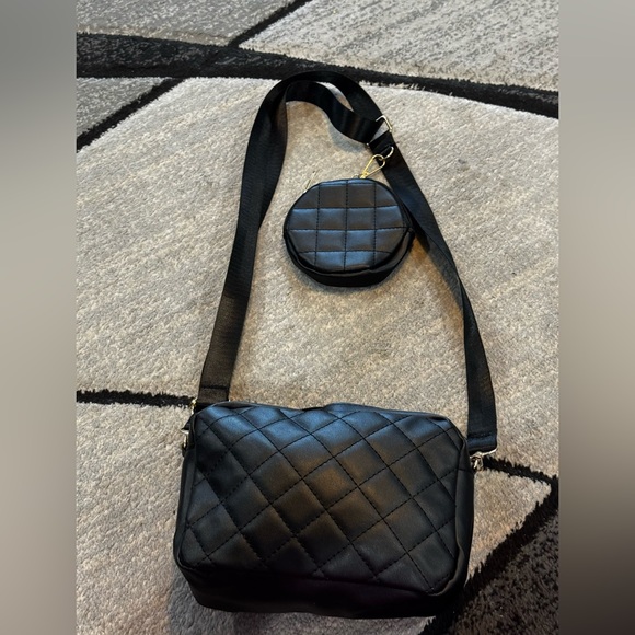 Handbags - Black Diamond Faux Leather Quilted Shoulder Bag